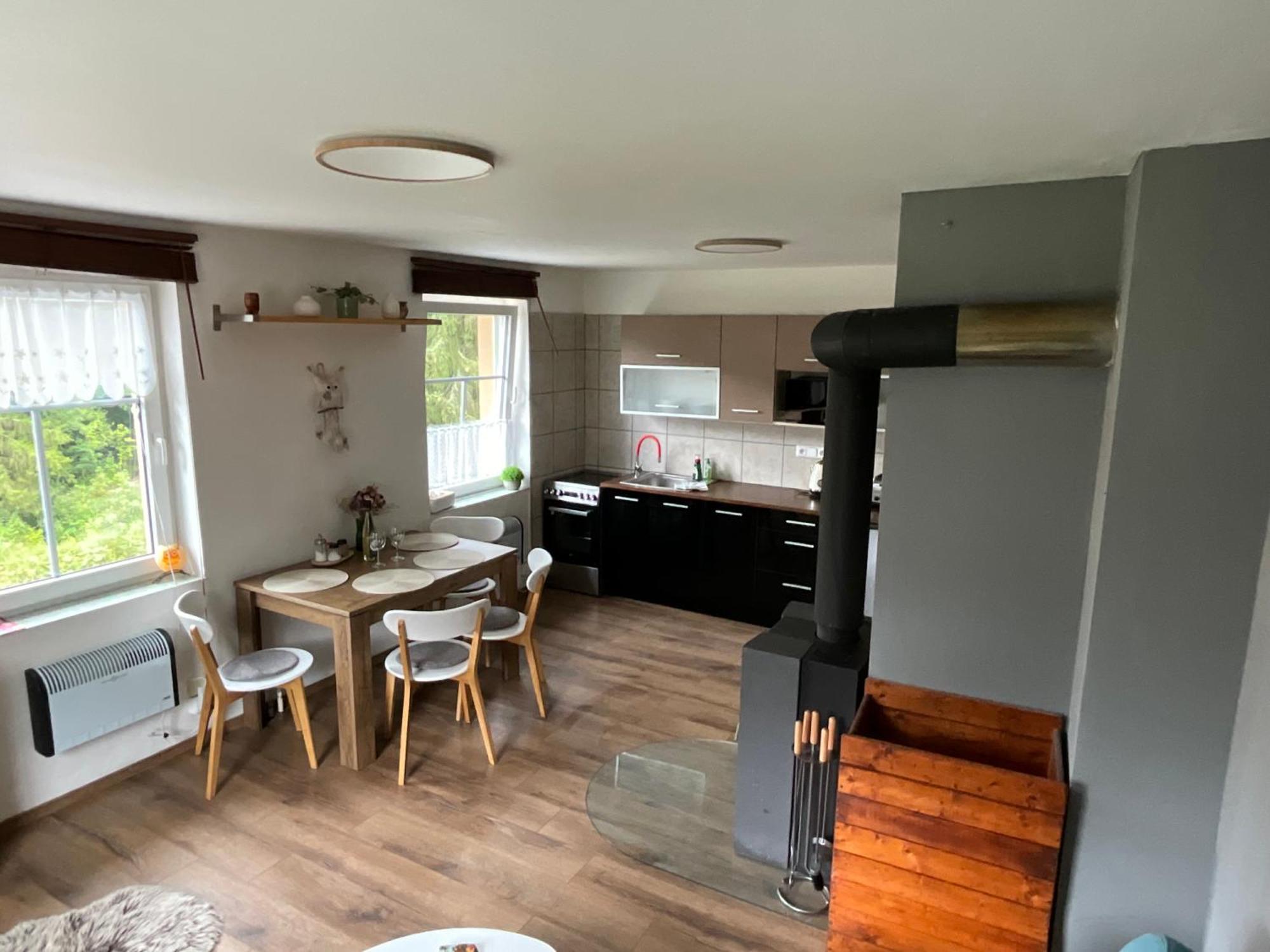 Apartment Owl Korenov Bagian luar foto
