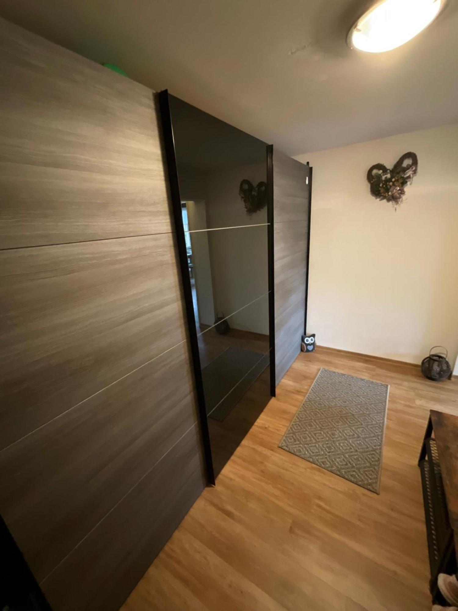 Apartment Owl Korenov Bagian luar foto
